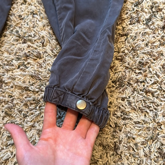 Thread & Supply Tencel Jogger - Picture 4 of 6